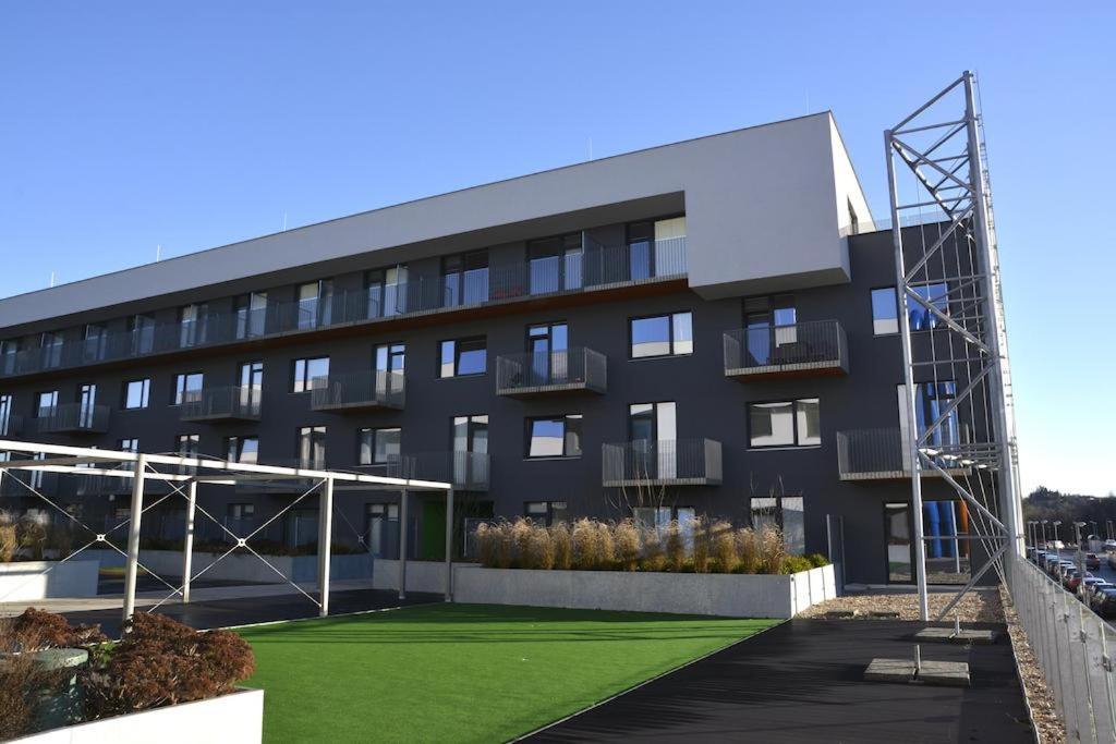 Office Apartments Brno Exterior photo